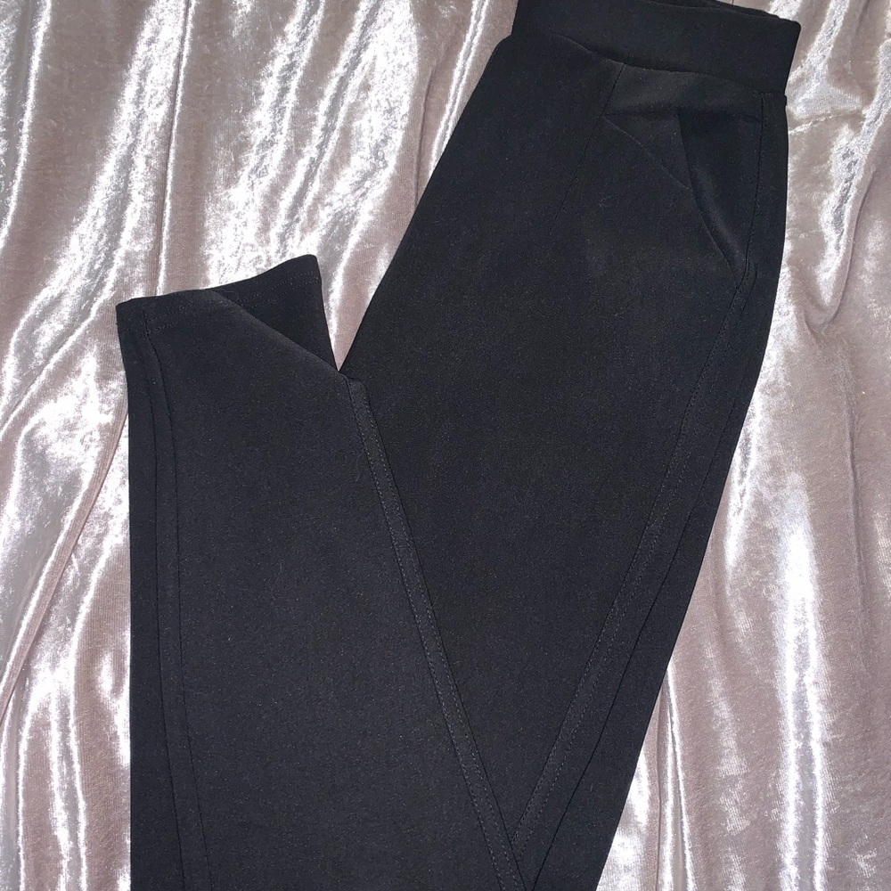 NWOT black pants